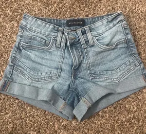 Aeropostale Light Jean Shorts thumbnail 1