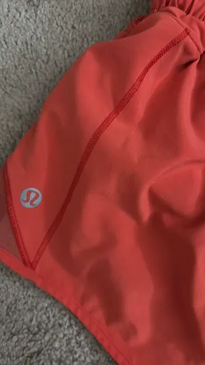 Lululemon Hotty Hot thumbnail 2