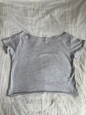Hollister off the shoulder relaxed t shirt in light heather grey NWOT thumbnail 2
