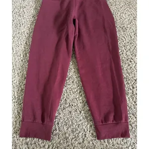 Old Navy Women's Maroon High-Rise Elastic Drawstring Jogger‎ Size Medium thumbnail 8