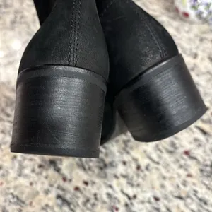 Dolce Vita black textured suede pointed toe pull on style 2” ankle boots thumbnail 5