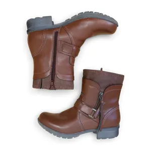 Clarks Brown Vegan Leather Riding Ankle Boot Riddle Avant Everyday Moto Sz 8 thumbnail 3