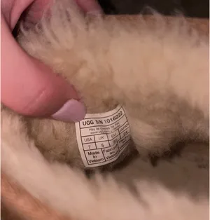 UGG Boots thumbnail 3