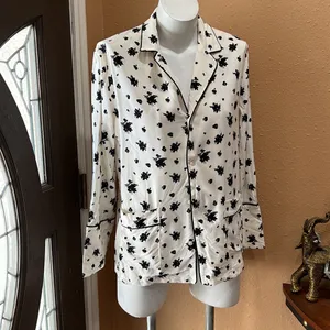 & other stories white floral button up shirt thumbnail 2