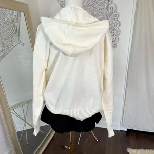 Source Unknown Chunky Soft White Oversizes Button Up Cardigan Hoodie 2XL thumbnail 5