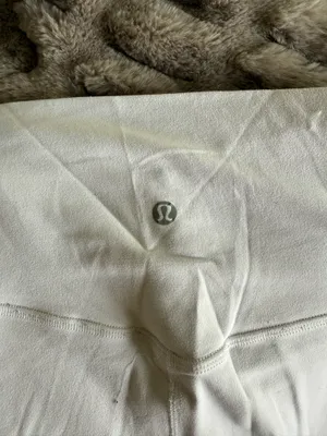 White Lululemon Align Leggings thumbnail 4