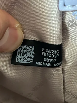 Michael Kors Purse & Wallet thumbnail 13