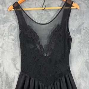 Vintage 80s Victoria's Secret Black Lace V Neck Sheer Bodice Dress Small thumbnail 5