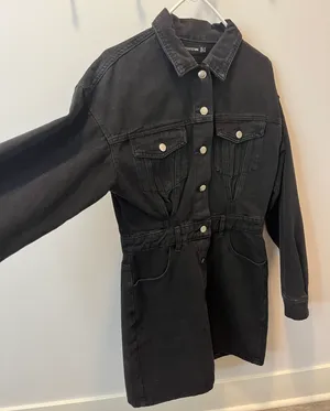 Pretty Little Thing Black Denim Dress thumbnail 3