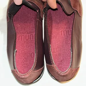 Munro Geana Wine Color Leather Loafers Shoes(Size 8M) thumbnail 6