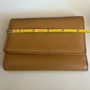 Vintage Coach Leather Tri Fold Card Holder Wallet Tan Camel 5.5”x4” thumbnail 9