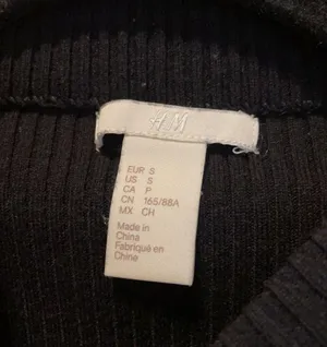 H&M black knit mock neck sweater S thumbnail 5