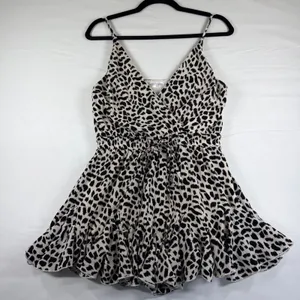 Vestique Womens Leopard Animal Print Romper‎ Black White V-Neck Small Boho Chic thumbnail 1