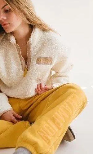 Champion Uo Exclusive Sherpa Half-Zip Jacket Women's at Urban Outfitters thumbnail 1