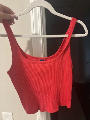 Old Navy Tank Top thumbnail 1