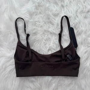 Nike Skims Matte Micro Scoop Bra Dark Sepia Size XS thumbnail 4