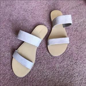 ✨Forever 21 Faux Suede Strappy Flat Sandals✨ thumbnail 4