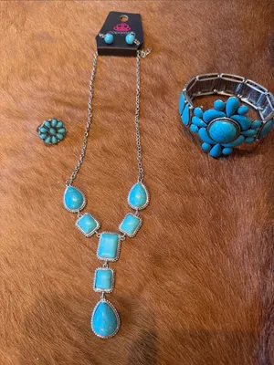 NWT Southwestern Turquoise Jewelry Set: Y-Necklace, Ring, Bracelet & Earring set thumbnail 2