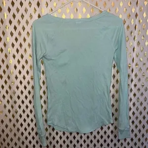 Victoria’s Secret PINK long sleeve thermal blue size XS thumbnail 3