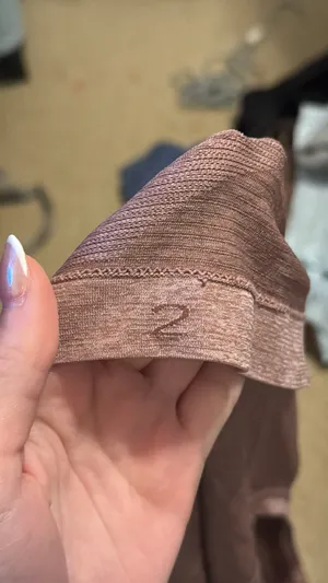 Lululemon Swiftly Tech Tank Racerback 2.0 Race length thumbnail 4
