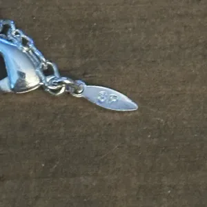 Avon Sparkly Vine silver tone gemstone necklace thumbnail 5