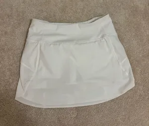 athleta run with it 14 skort thumbnail 1