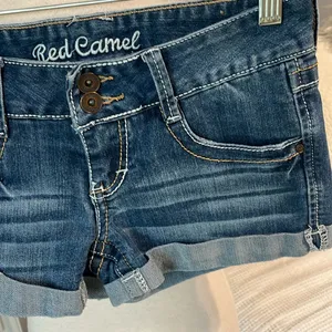 Denim Jean Shorts XS Stretchy Red Camel Womens Size 1 Low Rise thumbnail 4