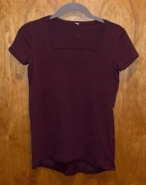 Lululemon Maroon Tee thumbnail 1