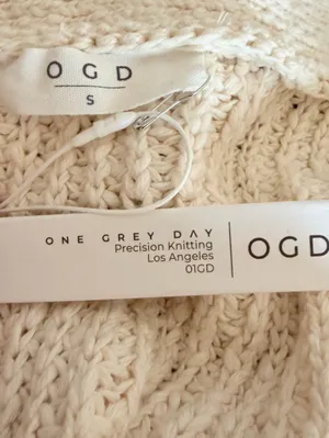 One Grey Day Revolve Oversized Knit Sweater Size Small Cream Cozy Chic NWT thumbnail 5