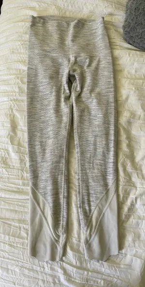 Scallop Leggings thumbnail 2