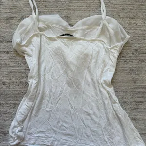 Papaya White Ruffle Camisole (Size Small) thumbnail 5