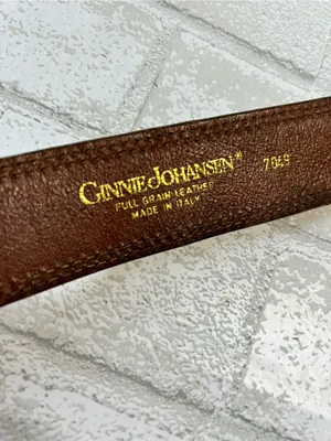 Women's Brown Textured Leather Belt with Silver Buckle thumbnail 4