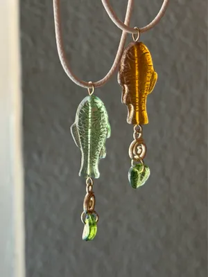 Handmade quality Czech glass amber fish boho funky necklace🌀🐟💙 thumbnail 6
