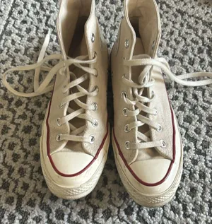 Parchment (off white) Converse Chuck 70 Hi Top Sneakers size 8 women/6 men thumbnail 2