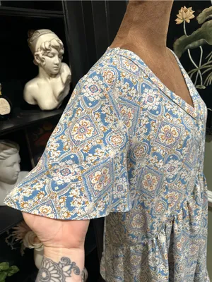 Hailey & Co Blue Floral Button‑Down Flirty Dress – Size Small thumbnail 9