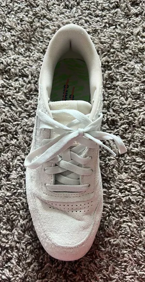 Reebok Shoes thumbnail 2