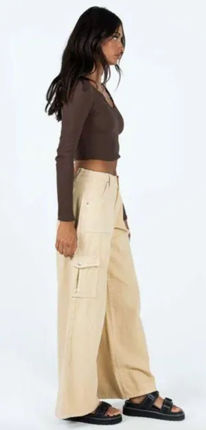 Princess Polly Adrianne Stone Beige Wide Leg Cargo Jeans 8 thumbnail 4