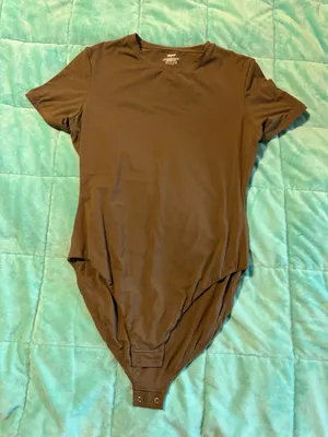 SKIMS Fits Everybody Bodysuit thumbnail 1