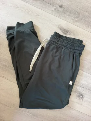 Vuori Jogger - Medium Tall thumbnail 2