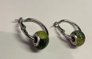 Women’s Clay Green Bead Silver Tone Hoop Signed Viva Beads thumbnail 6