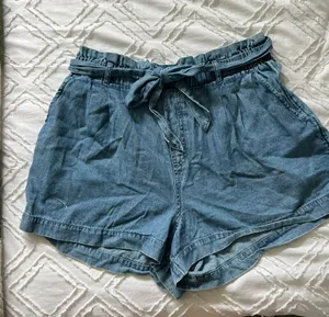 American Eagle Shorts thumbnail 3