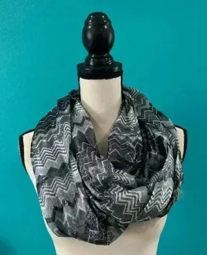 Pattern silver infinity scarf thumbnail 1