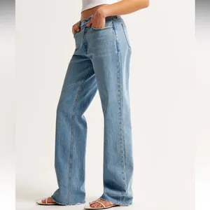 Abercrombie & Fitch Low Rise Baggy Jean Medium With Raw Hem thumbnail 2