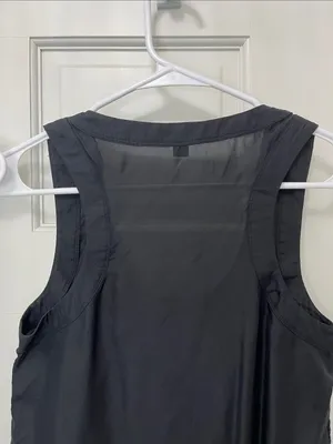 Banana Republic & J. Crew Sleeveless Silk Blend Blouse - Size XS thumbnail 7