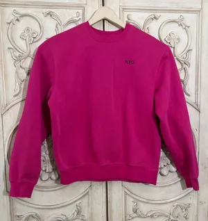Fleo Cotton Blend Vibrant Pink Long Sleeve Pullover Crewneck Size Small thumbnail 1