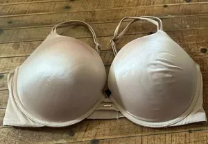 Victoria’s Secret nude satiny sexy push-up 38DD bra thumbnail 1