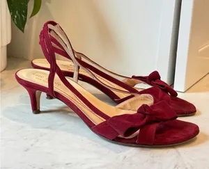 Kate Spade Sandals Womens 7.5 Burgundy Suede Bow Slingback Kitten Heel Italy thumbnail 1