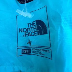 The North Face Thermoball Gray Puffer Jacket Lightweight Insulated thumbnail 9