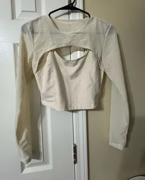 Old Navy Active Two piece top thumbnail 1