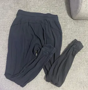 Black Lululemon Joggers thumbnail 4